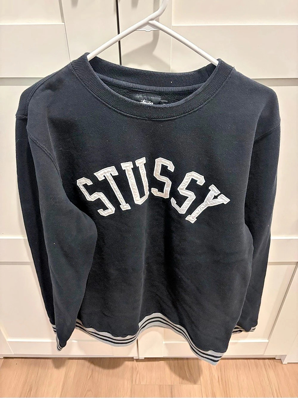 Vintage Stussy Varsity Crewneck Sweatshirt XL Black Silver Collegiate Spellout